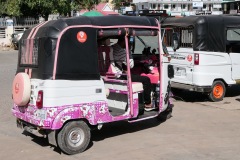 Hello Kitty Tuk Tuk